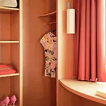 Ibis Charleroi Airport Brussels South 3* Fleurus