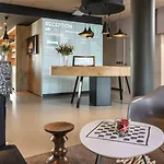 Hotel Ibis Charleroi Airport Brussels South 3*