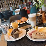 Ibis Charleroi Airport Brussels South Hotel 3*