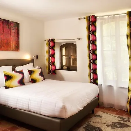 Ibis Charleroi Airport Brussels South מלון פלורוס