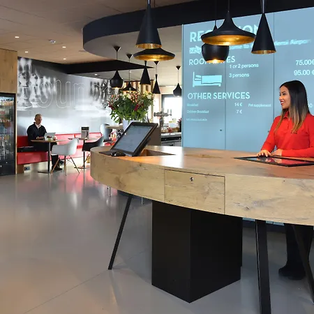 Ibis Charleroi Airport Brussels South 3* Fleurus