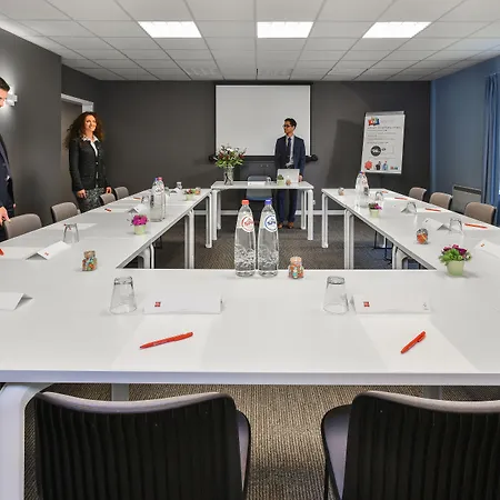 Ibis Charleroi Airport Brussels South 3*