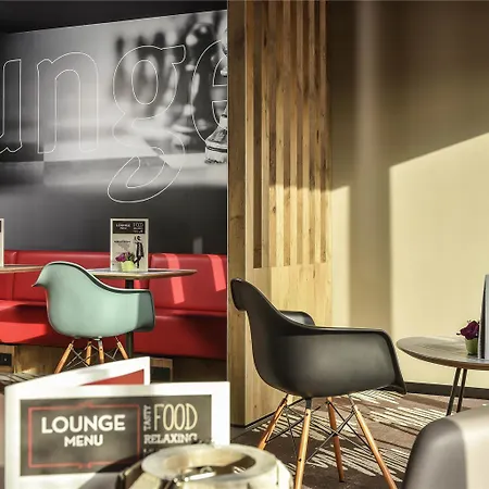 Ibis Charleroi Airport Brussels South Hotel 3*