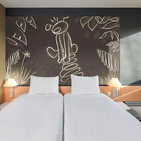 Ibis Charleroi Airport Brussels South 3* フリュリュス