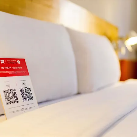 Ibis Charleroi Airport Brussels South 3* 플뤼루스