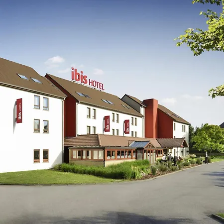 Ibis Charleroi Airport Brussels South フリュリュス