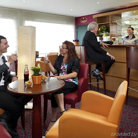 Ibis Charleroi Airport Brussels South 3* フリュリュス