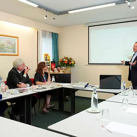 Ibis Charleroi Airport Brussels South Hotel 3*