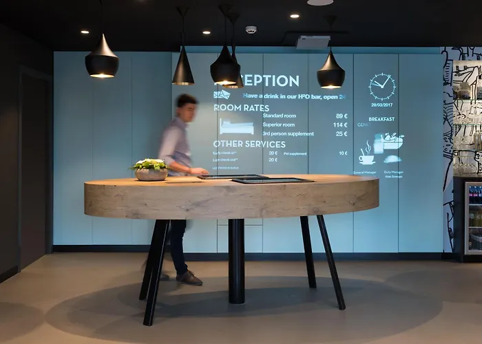 酒店 沙勒罗瓦机场布鲁塞尔南宜必思酒店 3*